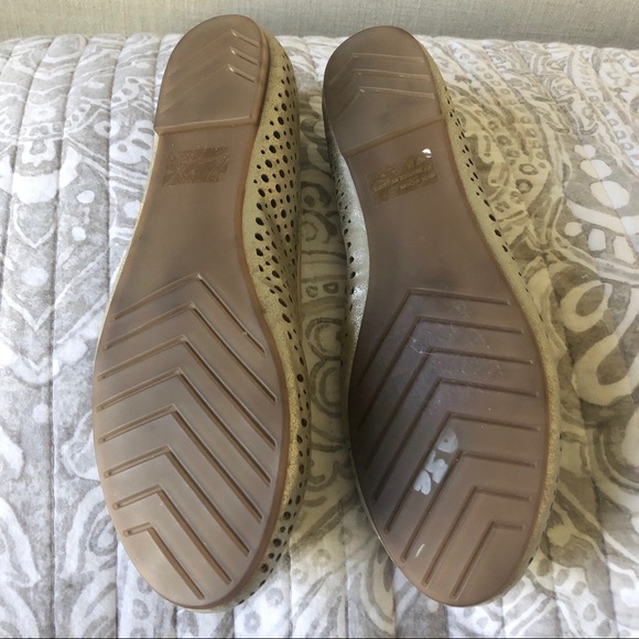 Me Too Crackled Gold Perforated Flats - Picture 6 of 6